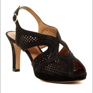 WORN TWICE!! Clarks Nubuck Heels